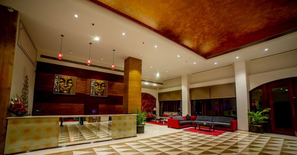Hotel Ramada By Wyndham Jaipur Jaisinghpura Exterior foto